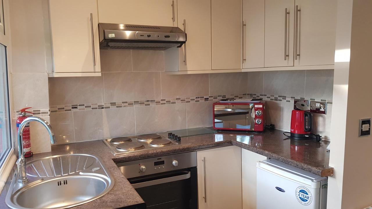 Valley Grove Bungalows Saundersfoot Esterno foto
