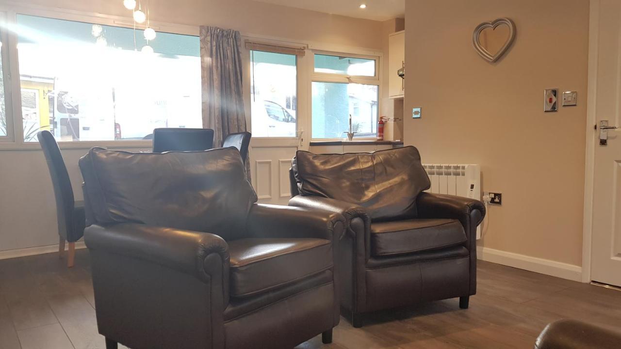 Valley Grove Bungalows Saundersfoot Esterno foto
