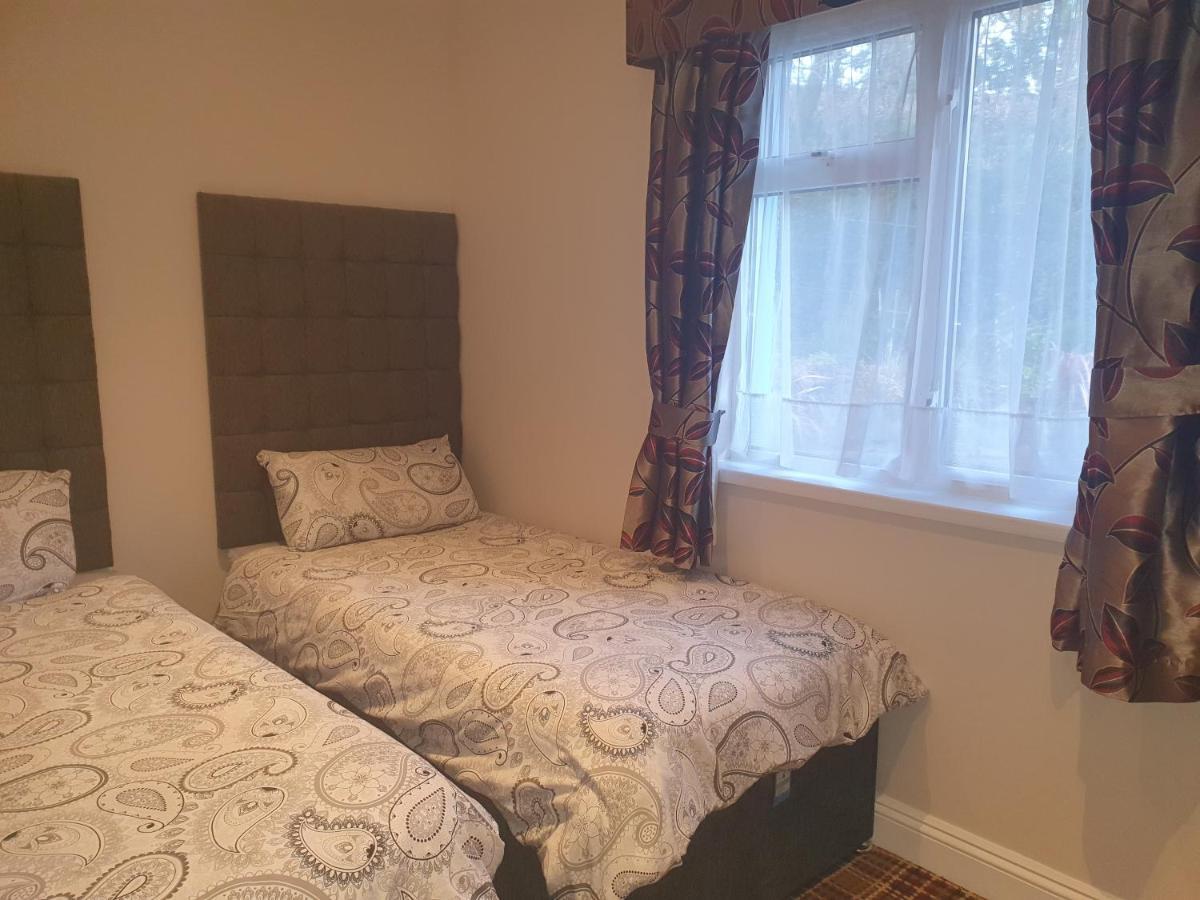 Valley Grove Bungalows Saundersfoot Esterno foto